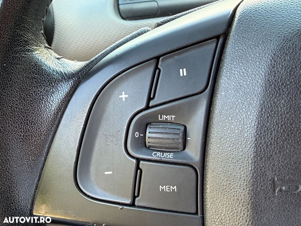 Citroën C4 Cactus BlueHDi 100 Stop&Start Shine Edition - 8