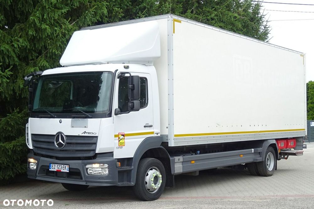 Mercedes-Benz Atego 1218 Euro6 tylko 323tys.km Kontener 18p winda Sprowadzony - 19