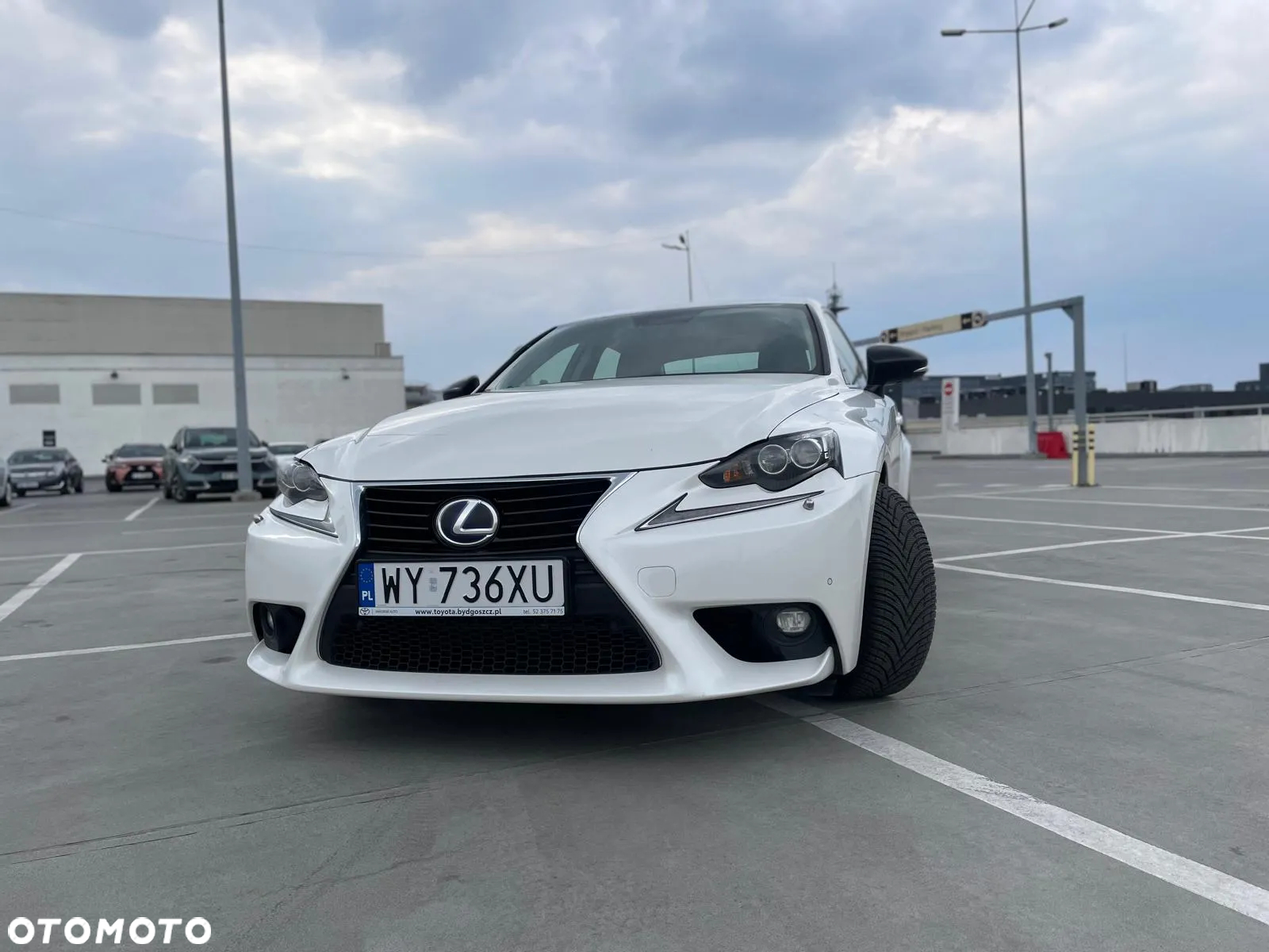 Lexus IS 300h Elegance - 6