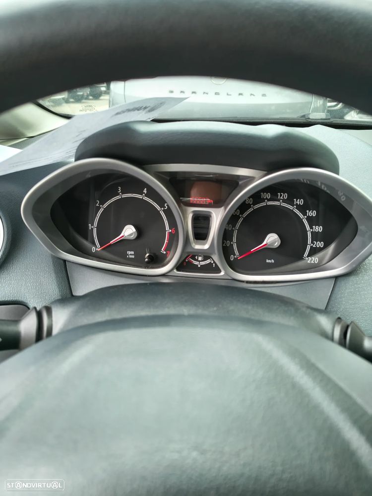 Ford Fiesta 1.25 Titanium - 5