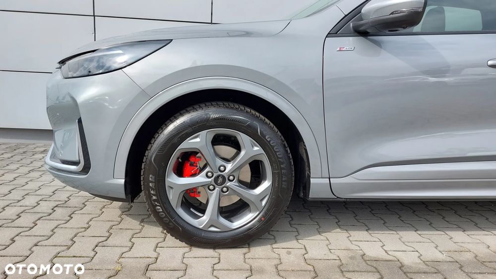 Ford Kuga 1.5 EcoBoost FWD ST-Line X - 9