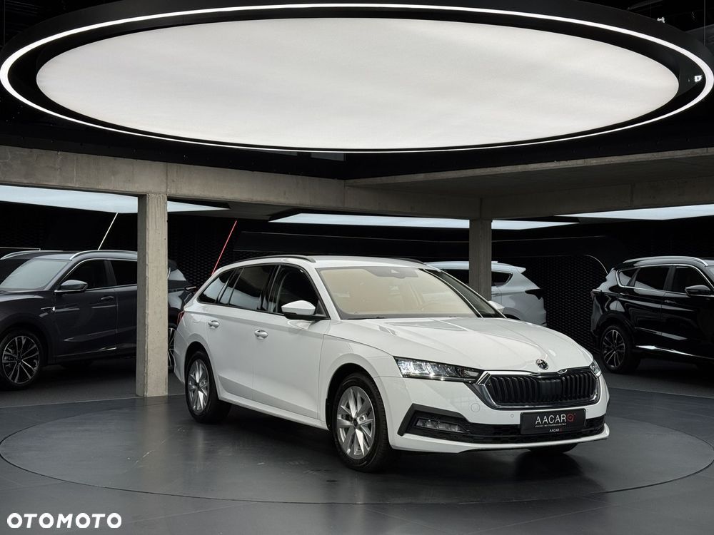 Skoda Octavia 2.0 TDI Ambition DSG - 8