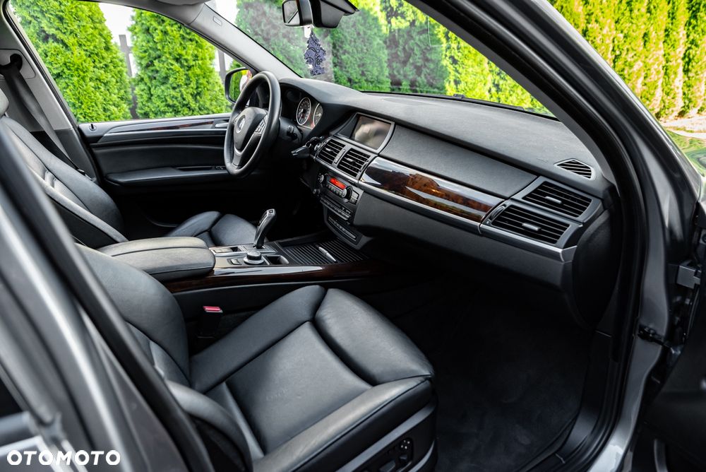 BMW X5 3.0sd xDrive - 23