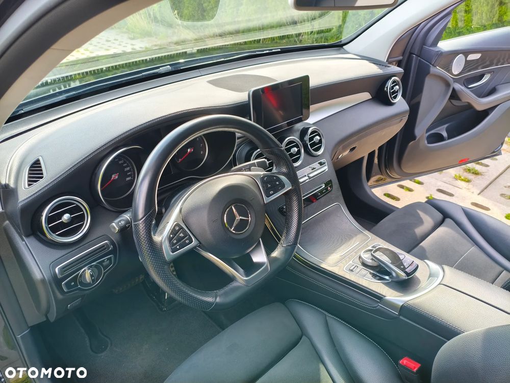 Mercedes-Benz GLC - 7