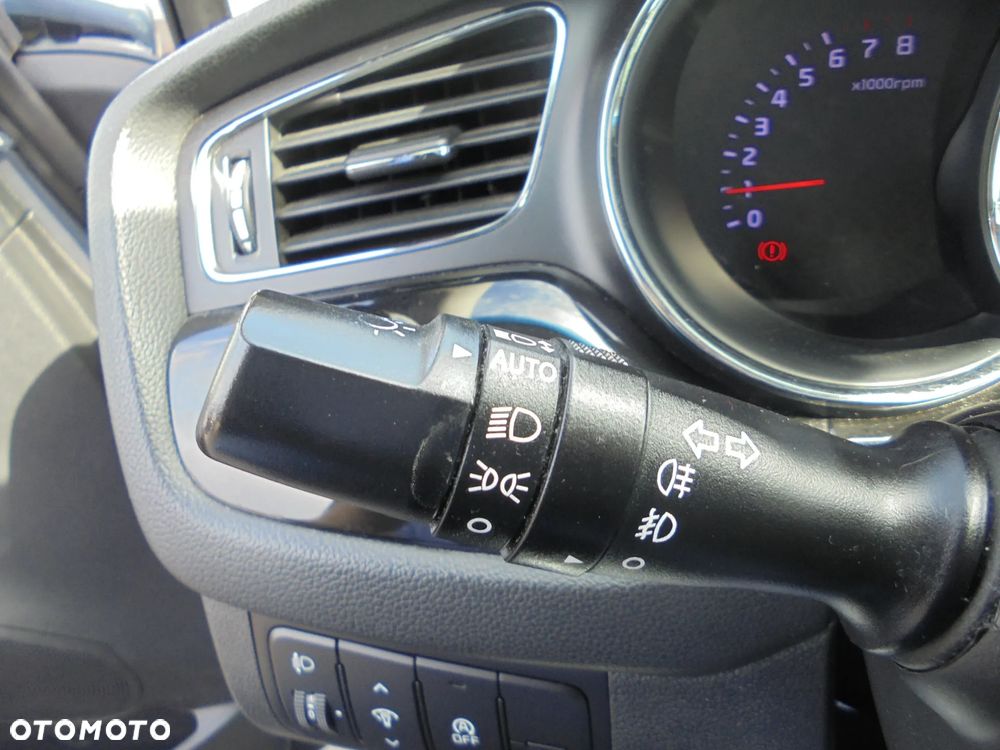 Kia Ceed 1.6 GDI Edition 7 - 26