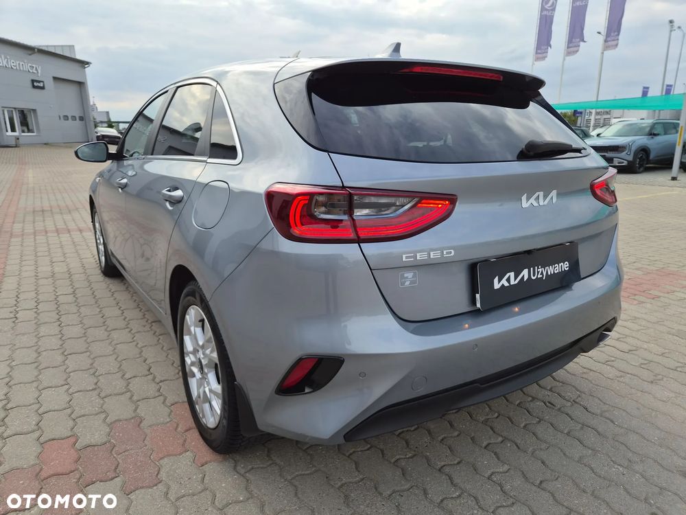 Kia Ceed 1.5 T-GDI M DCT - 32