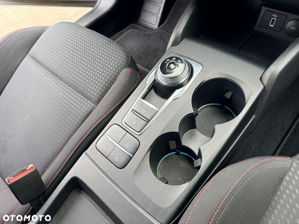 Ford Focus - 28