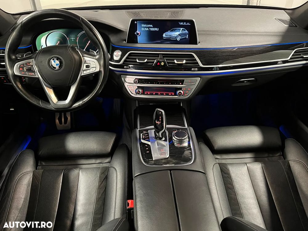 BMW Seria 7 730d Aut. - 26
