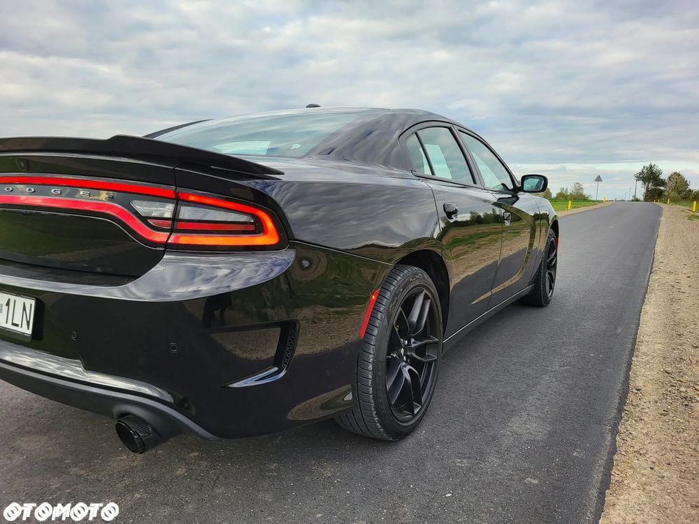 Dodge Charger - 11