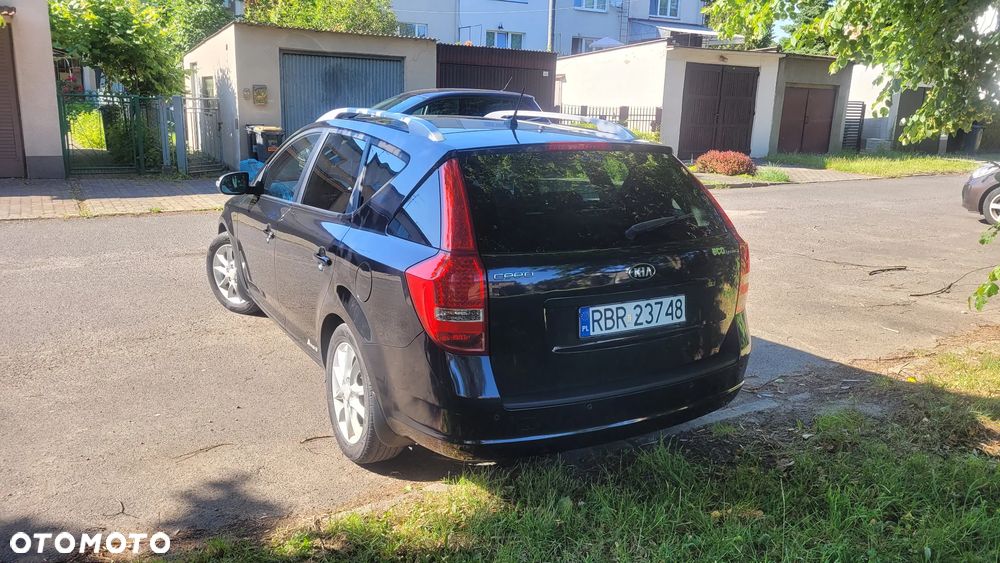 Kia Ceed 1.6 Crdi Comfort + - 19