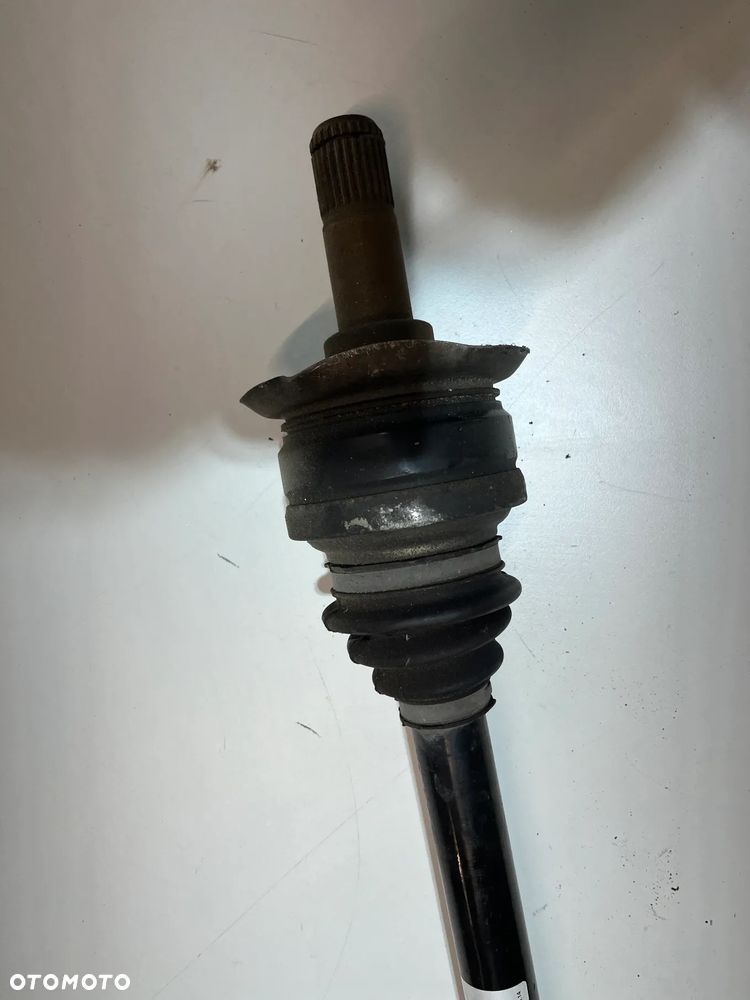 PÓŁOŚ LEWA TYLNA LEWY TYŁ BMW 5 F10 F11 N47 2.0D 7581021 - 2