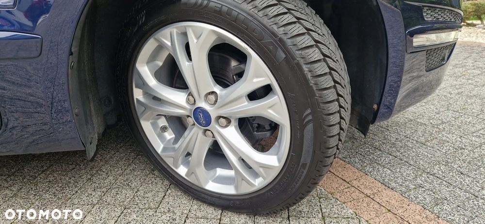 Ford S-Max - 38