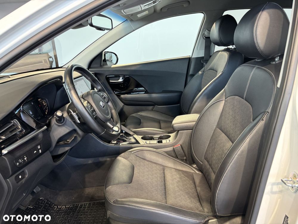 Kia Niro - 16