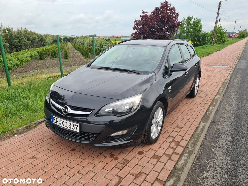 Opel Astra 1.4 Turbo - 1