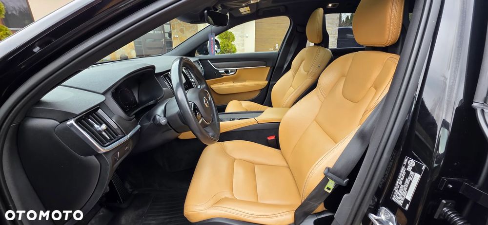 Volvo V90 Cross Country T6 AWD Pro - 28