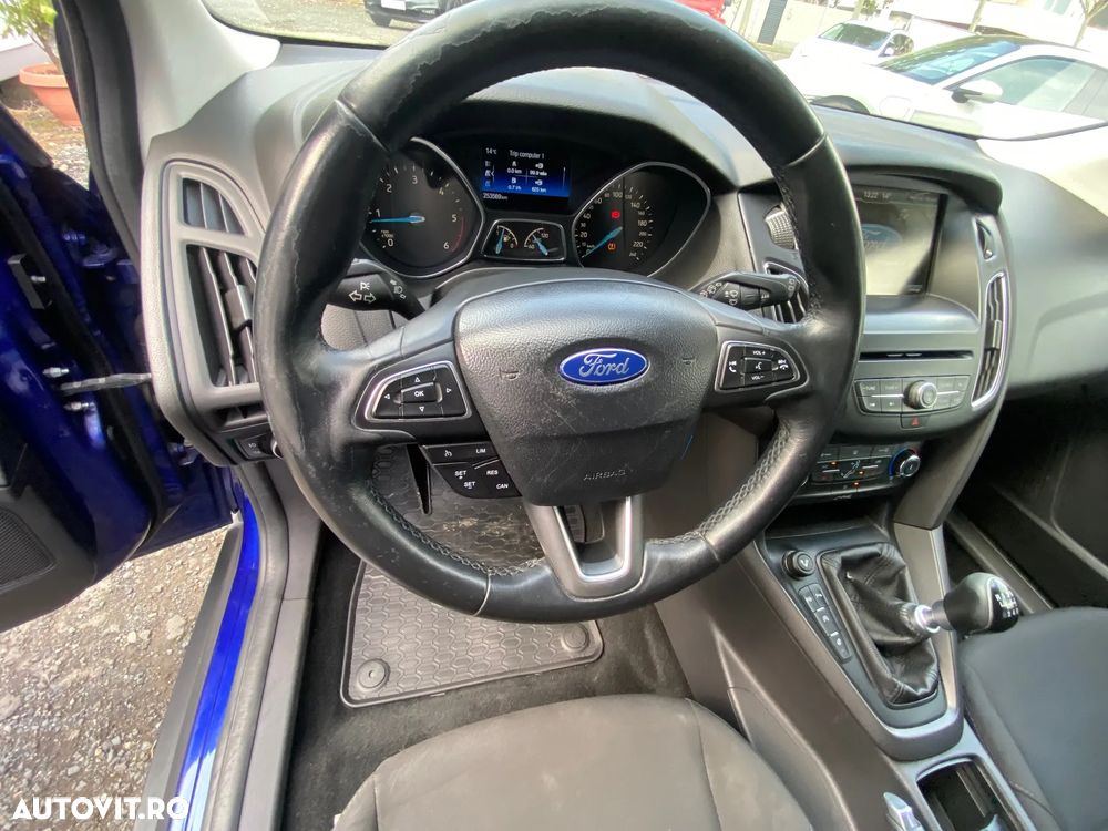 Ford Focus 1.5 TDCi DPF Start-Stopp-System Business - 14