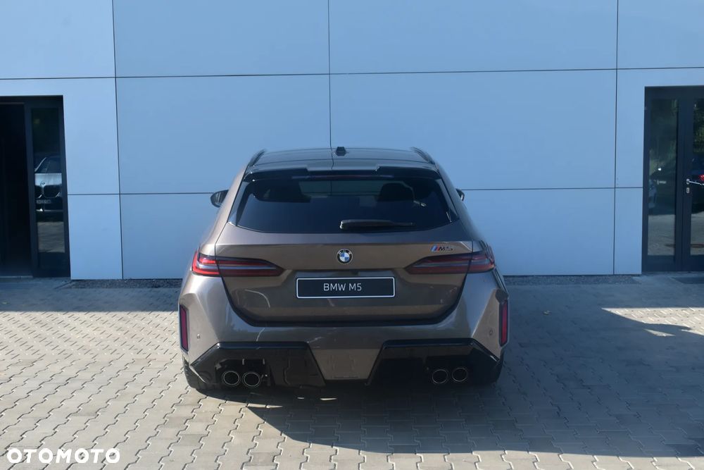 BMW M5 - 5