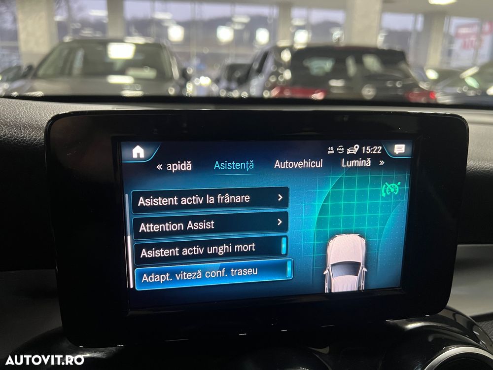 Mercedes-Benz GLC - 32