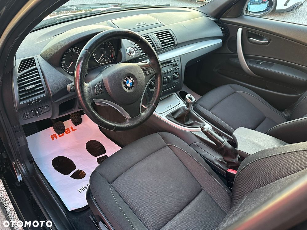BMW Seria 1 116i - 5