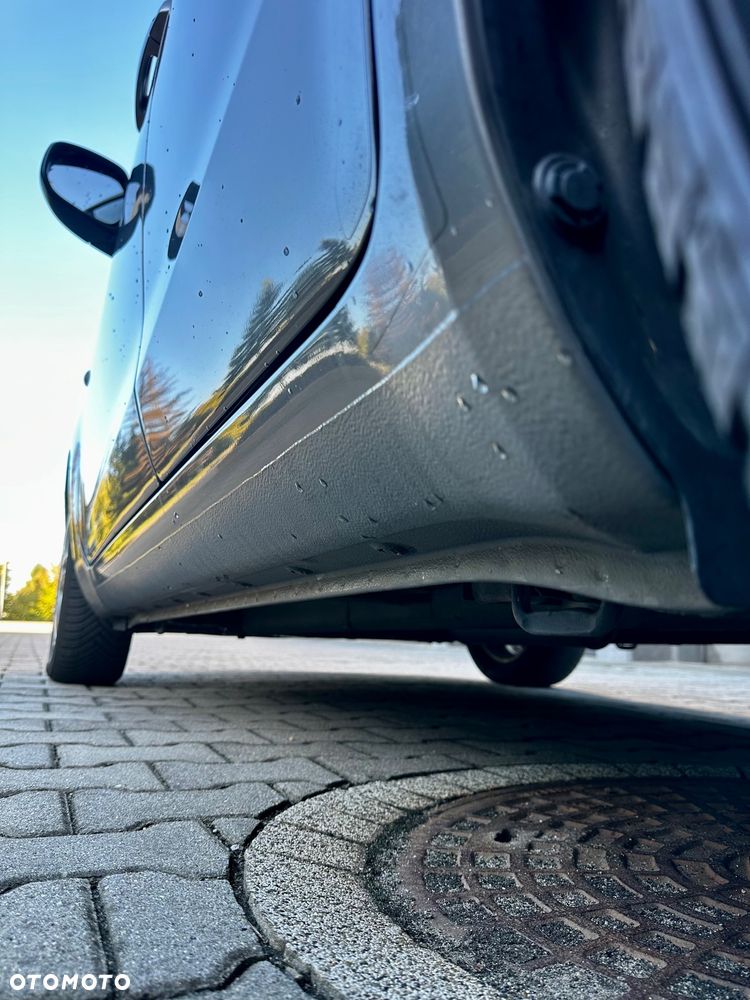 Opel Agila - 37