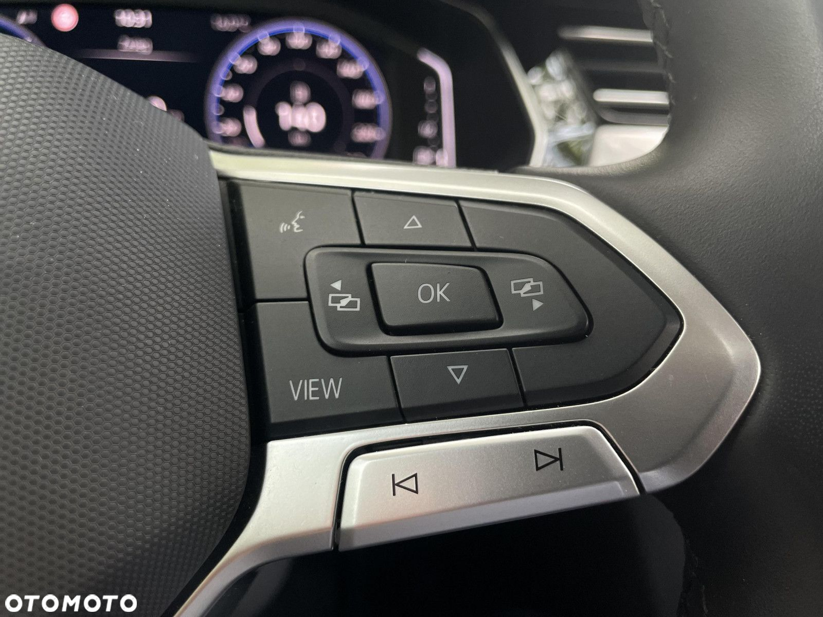 Volkswagen Passat 2.0 TDI EVO Business - 19