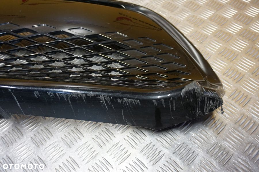 TOYOTA COROLLA 2017 - 2019 Atrapa Grill Przód USA - 4