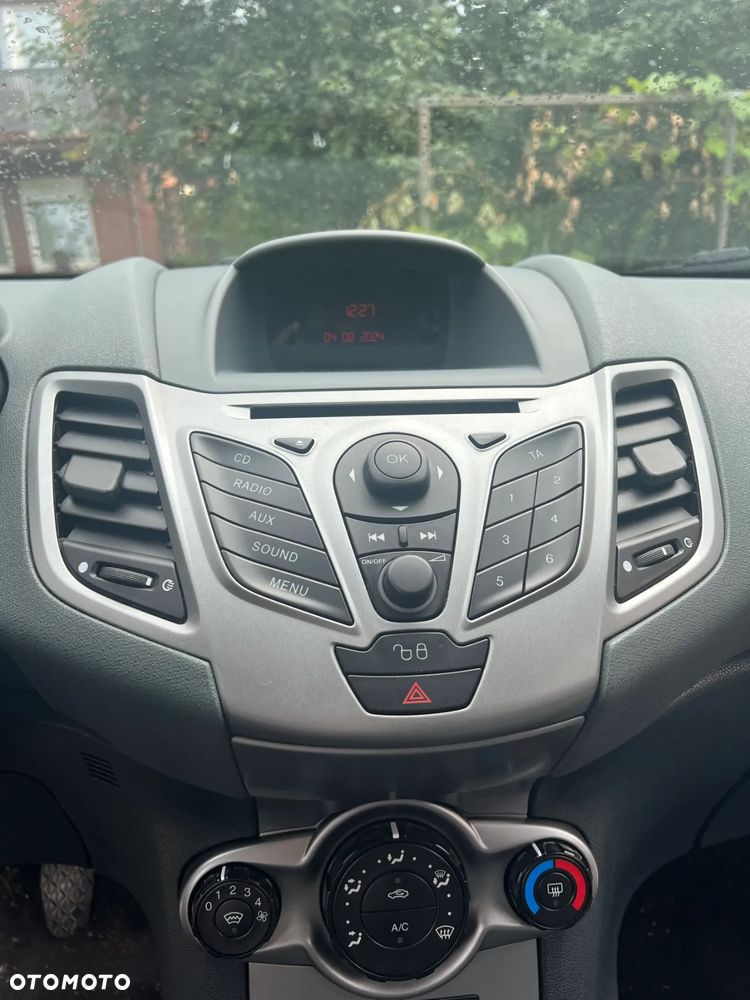 Ford Fiesta 1.25 Ambiente - 7