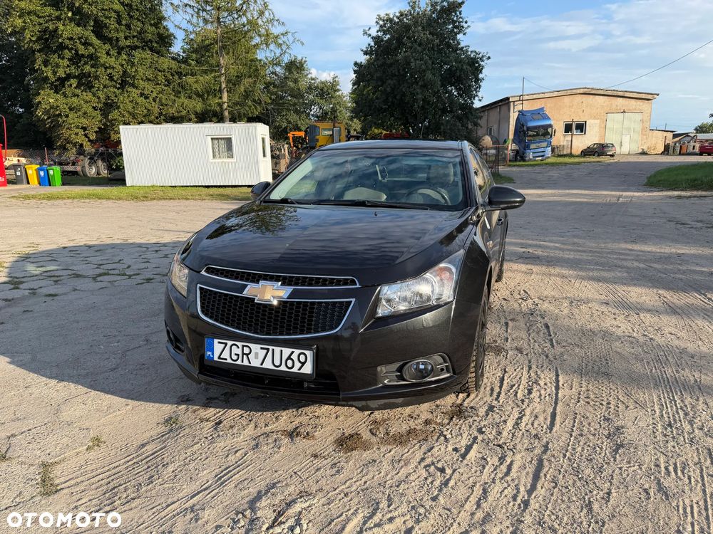 Chevrolet Cruze 1.6 LS - 1