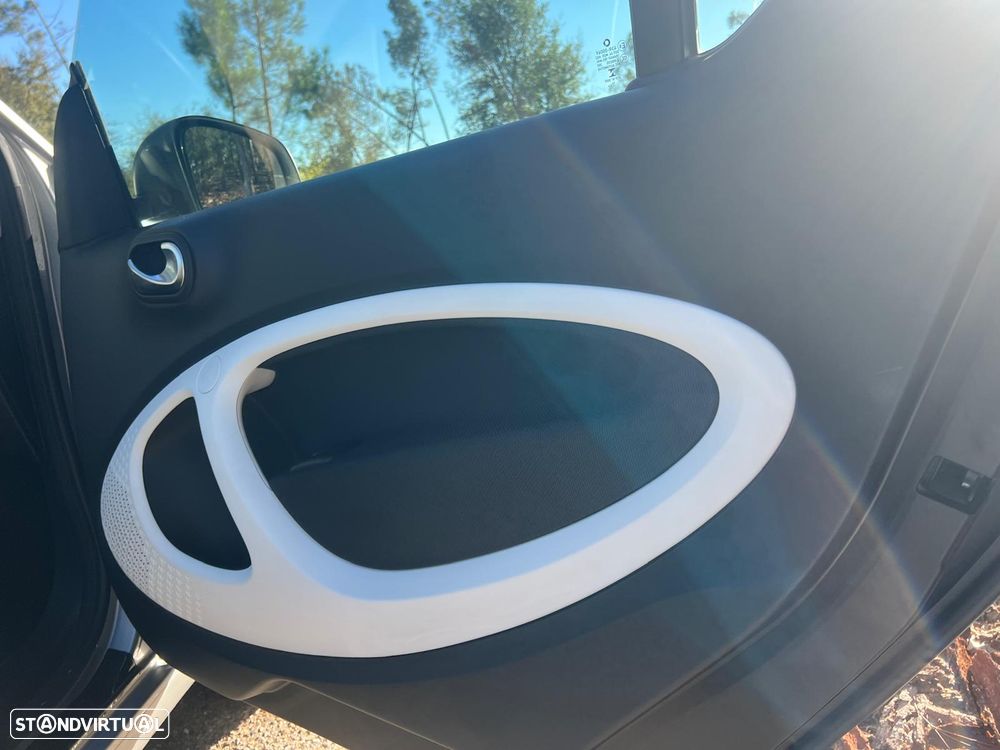 Smart ForTwo Coupé 1.0 Passion 71 - 9