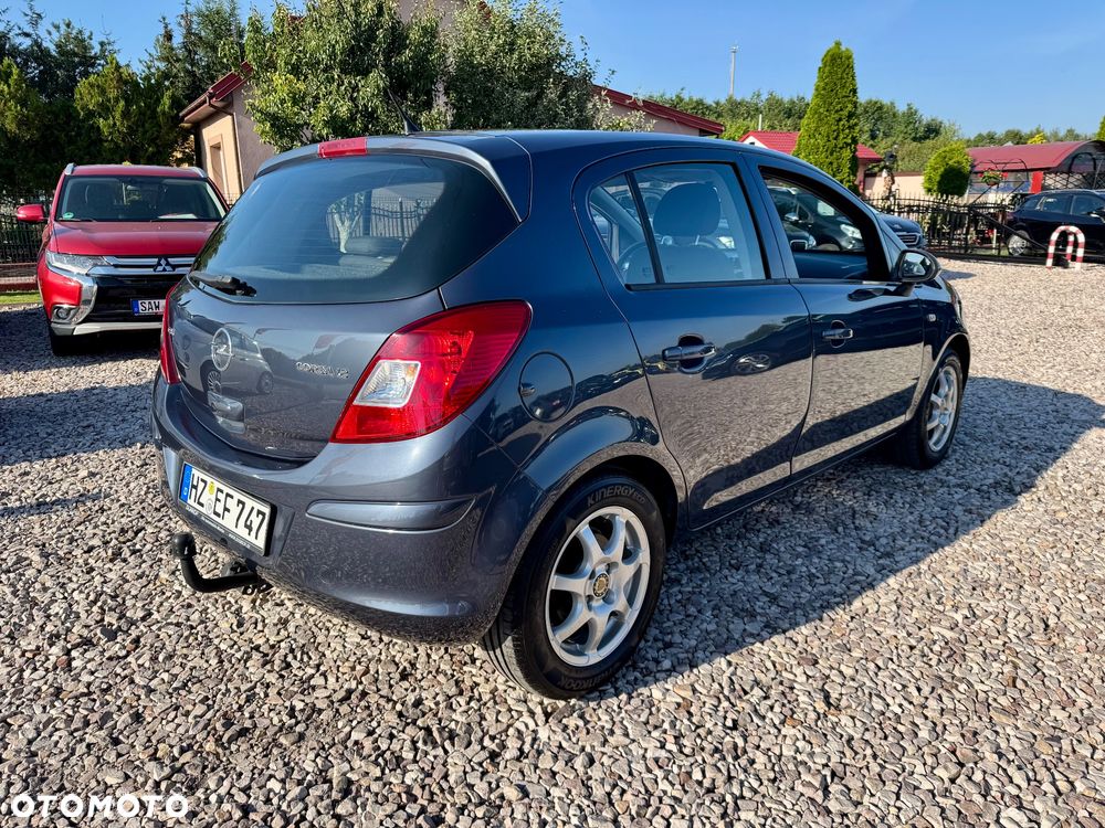 Opel Corsa - 2