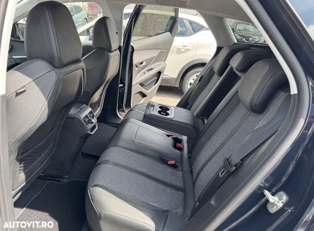 Peugeot 3008 - 18