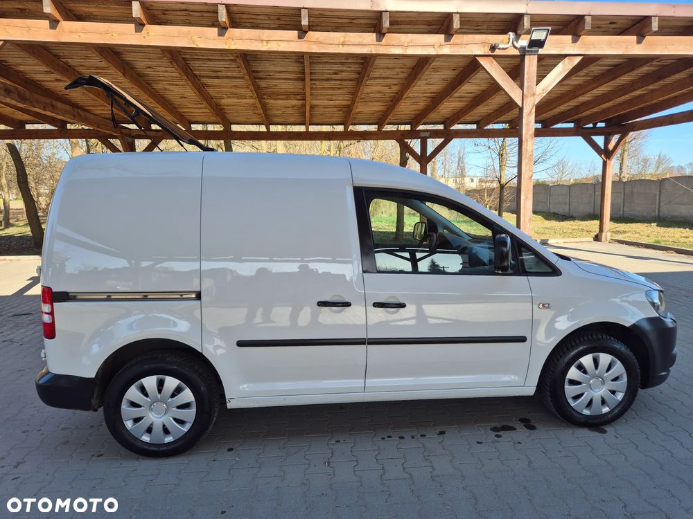 Volkswagen Caddy - 10