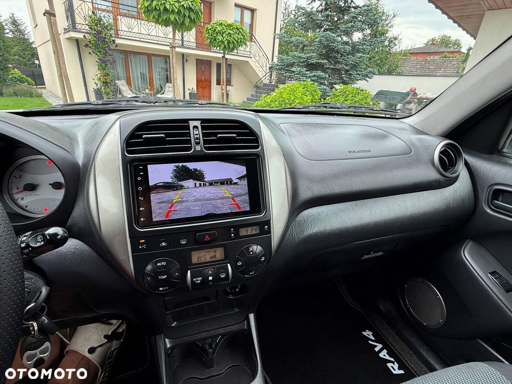 Toyota RAV4 2.0 D-4D Sol - 12