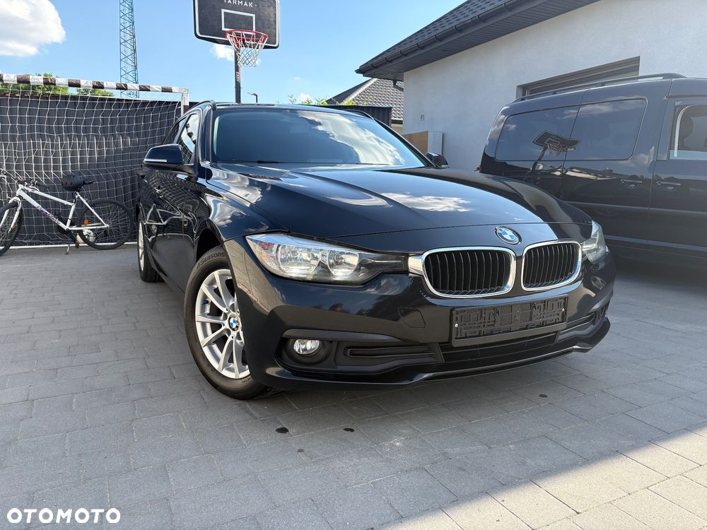 BMW Seria 3 316d - 10
