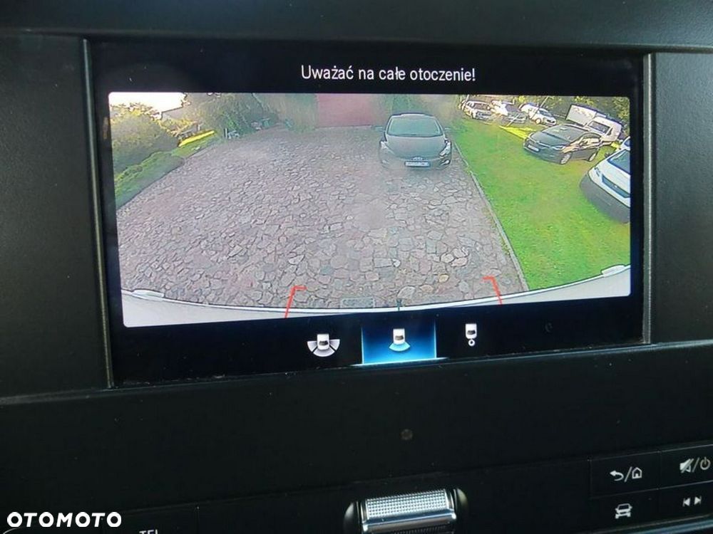 Mercedes-Benz Sprinter - 10