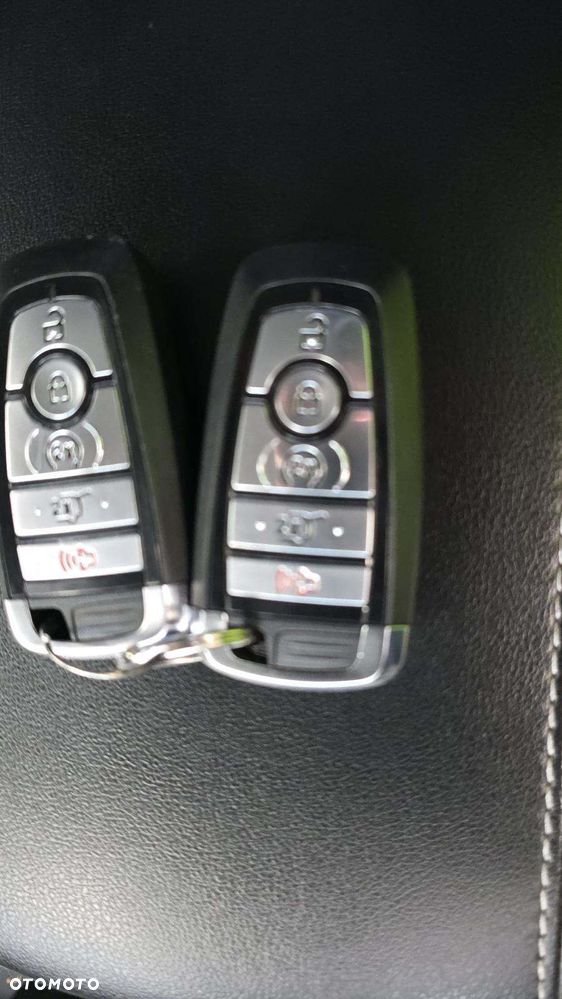Ford Edge - 13