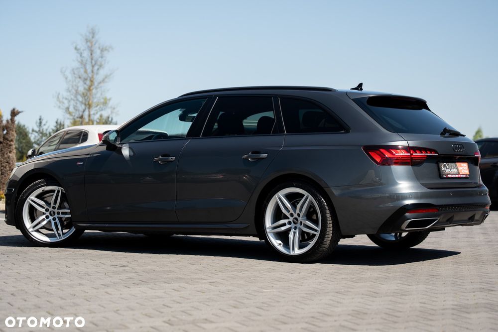 Audi A4 Avant 40 TFSI S tronic S line - 13