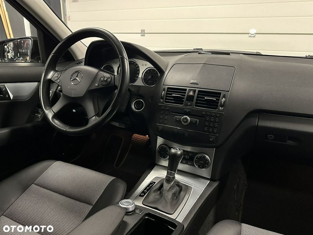 Mercedes-Benz Klasa C 200 7G-TRONIC Avantgarde Edition - 11