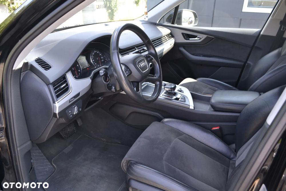 Audi Q7 45 TDI Quattro Tiptronic - 25