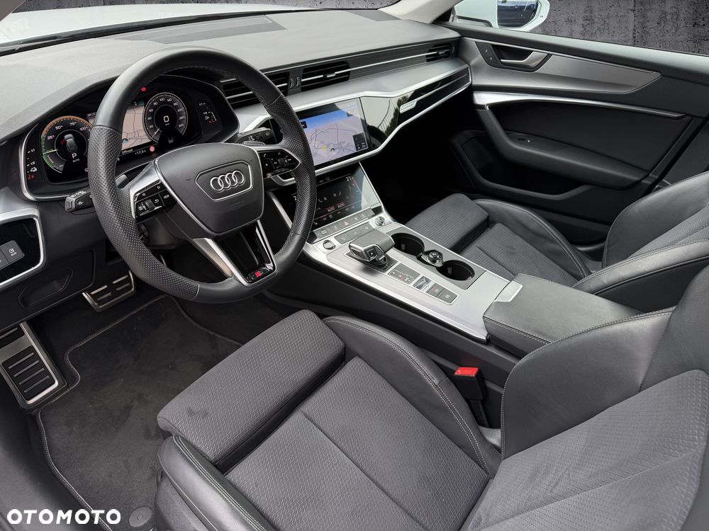 Audi A6 Avant 55 TFSI e quattro S tronic S line - 12
