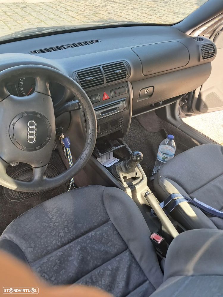 Audi A3 1.6 Ambition - 6
