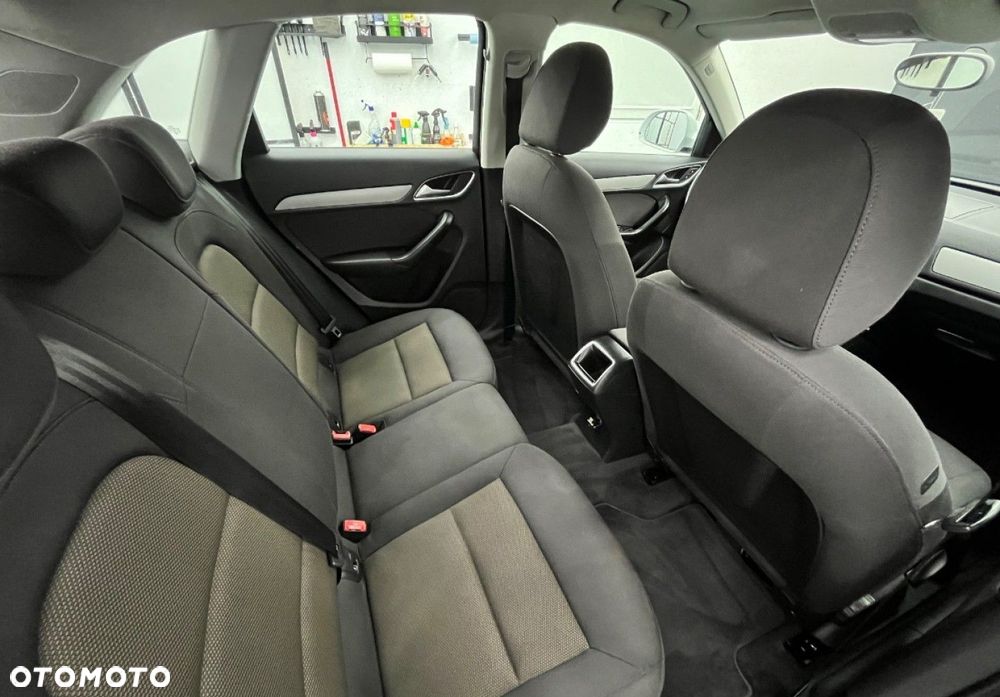 Audi Q3 - 23