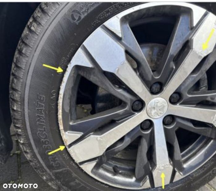 Peugeot 3008 1.5 BlueHDi GT Pack S&S EAT8 - 8