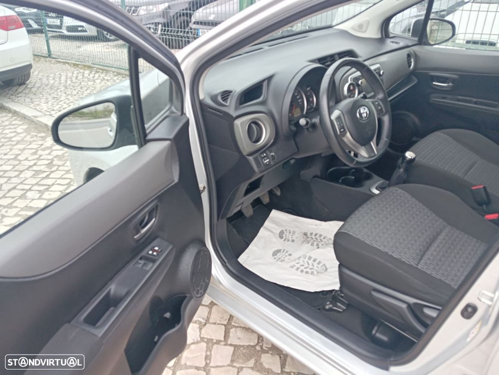 Toyota Yaris 1.0 VVT-i Comfort - 6