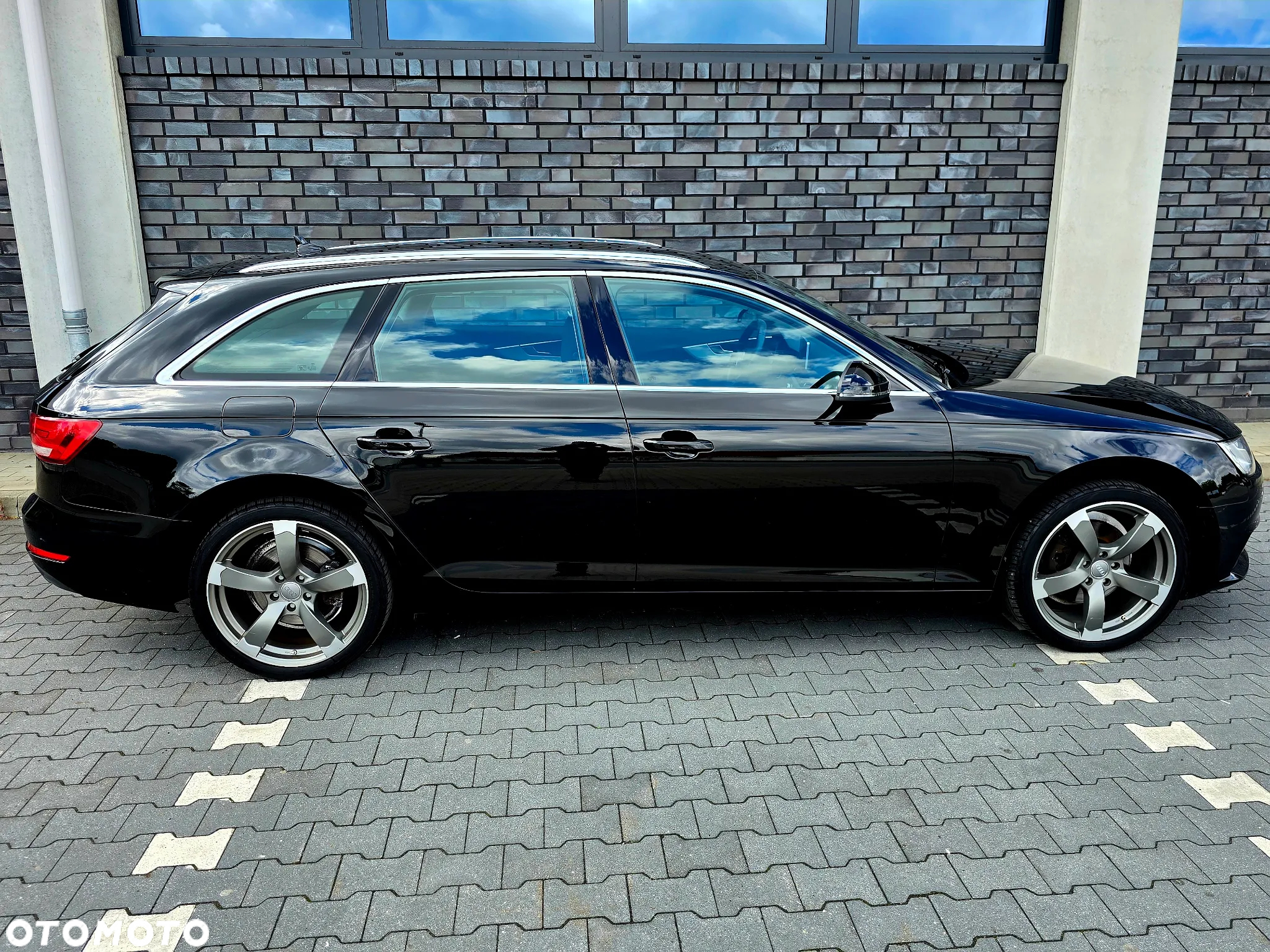 Audi A4 Avant 2.0 TFSI ultra - 23