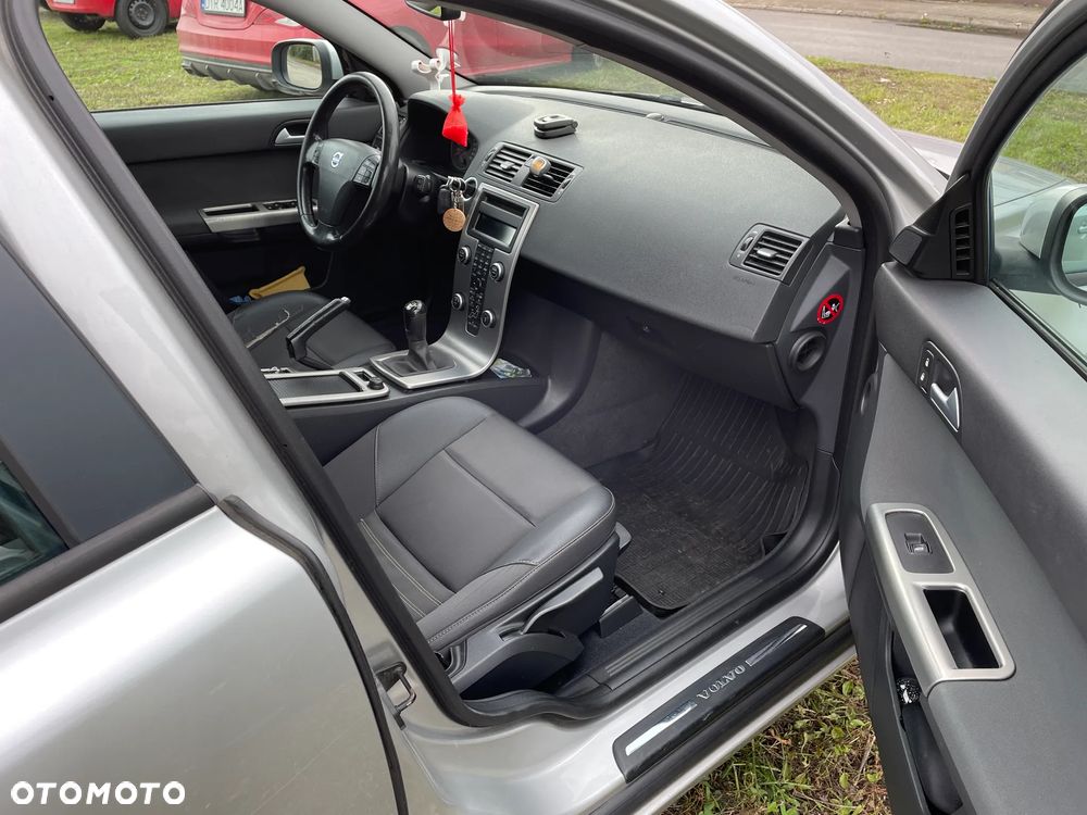 Volvo V50 1.6D DPF DRIVe - 14