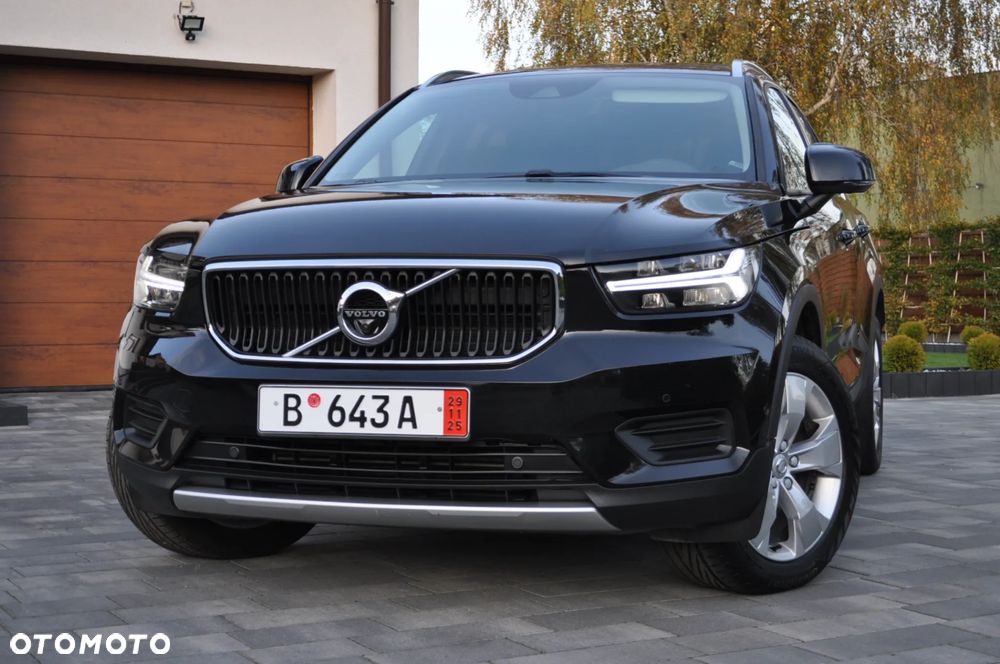 Volvo XC 40 T3 Momentum Pro - 12