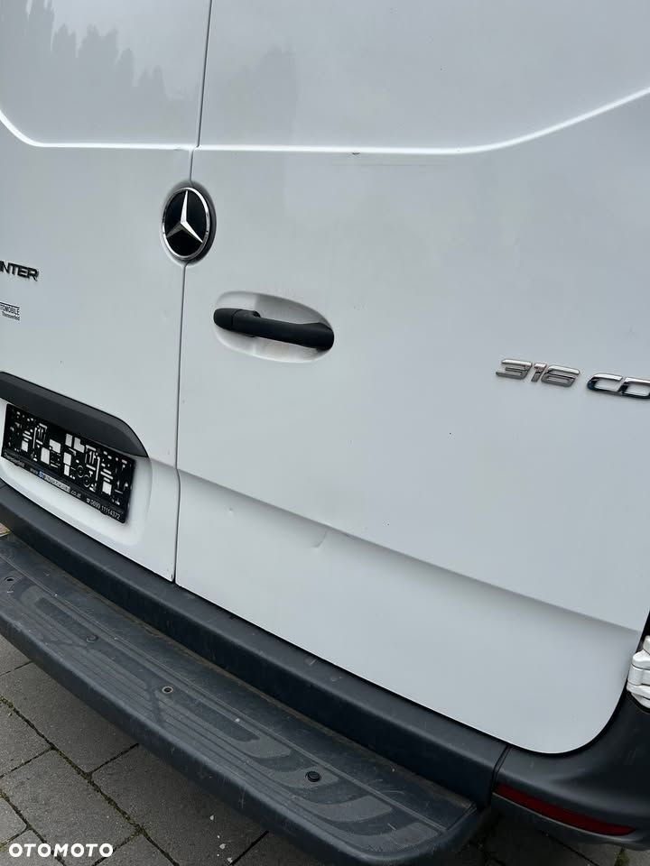 Mercedes-Benz sprinter - 7
