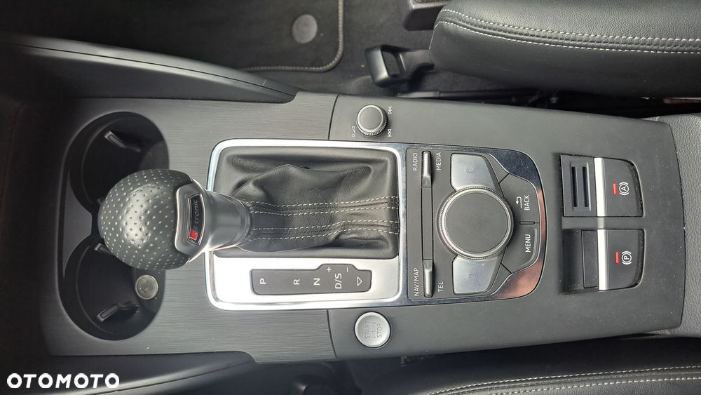 Audi A3 Limousine 40 TFSI quattro S tronic design - 21