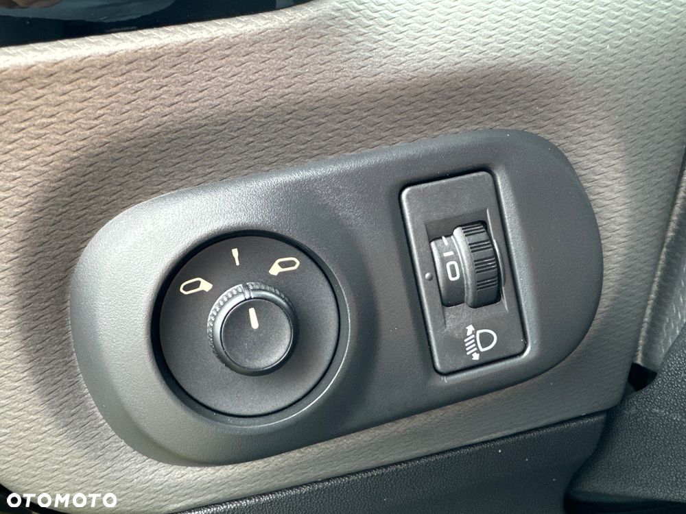 Citroën C4 Cactus VTi 82 Shine Edition - 33